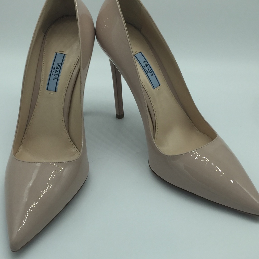 Prada Calzature Donna Pointy Toe Pumps